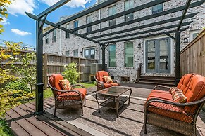 Residences Du Hosteeva