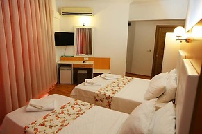 Ugur Hotel