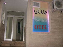 Ugur Hotel