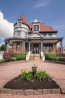 The Levi Deal Mansion Bed & Breakfast