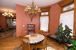 The Levi Deal Mansion Bed & Breakfast