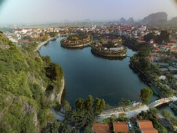 Tam Coc Serene Bungalow
