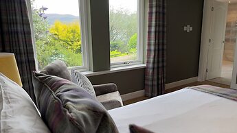Loch Ness Cottages
