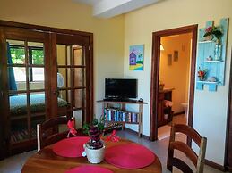 Dolce Cabana Waterfront Suites