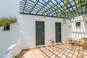 Pyrgos Beach Studios