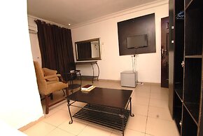 Silverland Hotel and Suites