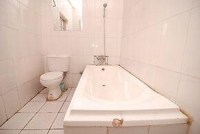 Silverland Hotel and Suites
