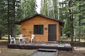 Fox 'n Fireweed Cabins