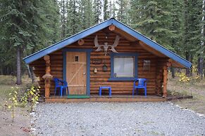 Fox 'n Fireweed Cabins