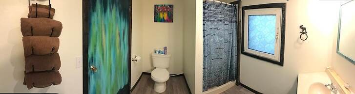 Fox 'n Fireweed Cabins