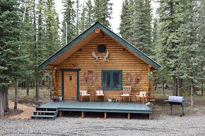 Fox 'n Fireweed Cabins