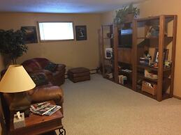 Fox 'n Fireweed Cabins