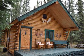 Fox 'n Fireweed Cabins