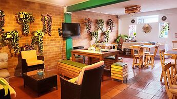 Aparta Hotel Oporto 83