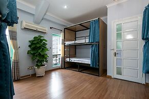 Little Pig Home - Hostel