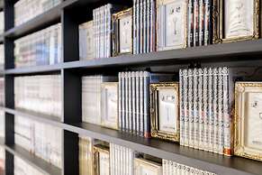 The Hedistar Hotel Kyoto Nijo Comic&Books