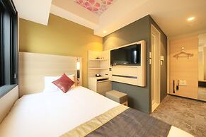 The Hedistar Hotel Kyoto Nijo Comic&Books