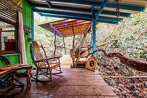 Bear Creek Lodge and Cabins in Helen Ga - Pet Friendly, River on Prope