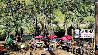 Bear Creek Lodge and Cabins in Helen Ga - Pet Friendly, River on Prope