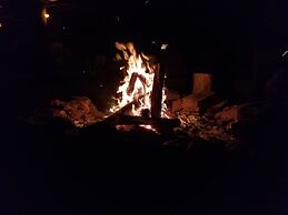 Bear Creek Lodge and Cabins in Helen Ga - Pet Friendly, River on Prope