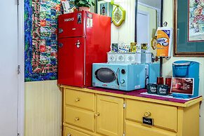 Bear Creek Lodge and Cabins in Helen Ga - Pet Friendly, River on Prope