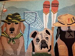 Bear Creek Lodge and Cabins in Helen Ga - Pet Friendly, River on Prope