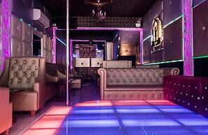 Haveeli Guesthouse and Mujra