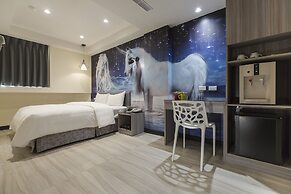 The Young Hotel Taoyuan