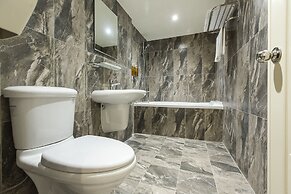 The Young Hotel Taoyuan