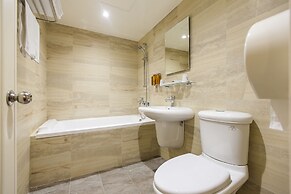 The Young Hotel Taoyuan