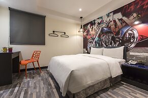 The Young Hotel Taoyuan