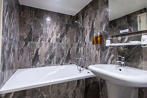 The Young Hotel Taoyuan