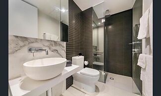 Flinders Street Apartments