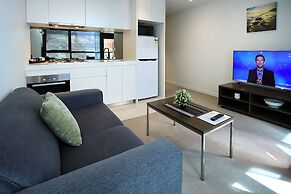 Flinders Street Apartments