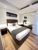 Flinders Street Apartments