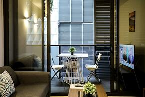 Flinders Street Apartments