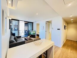 Flinders Street Apartments