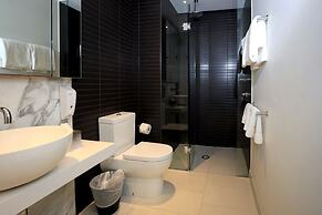 Flinders Street Apartments