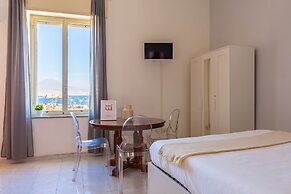 Seaview Apartment in Posillipo