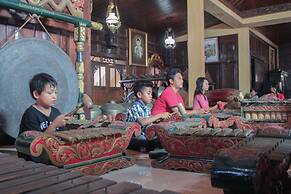 Pendhapa Art Space - PAS Limasan Homestay