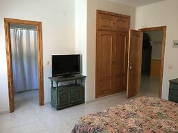 Complejo Turistico Baños del Robledillo