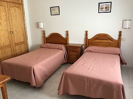 Complejo Turistico Baños del Robledillo