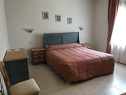 Complejo Turistico Baños del Robledillo