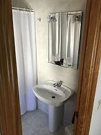 Complejo Turistico Baños del Robledillo