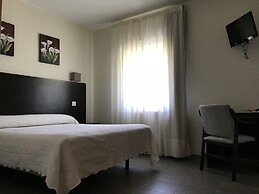 Complejo Turistico Baños del Robledillo