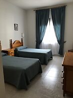 Complejo Turistico Baños del Robledillo