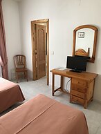 Complejo Turistico Baños del Robledillo