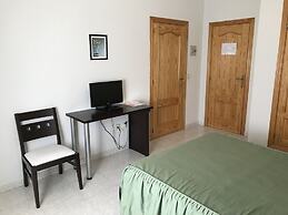 Complejo Turistico Baños del Robledillo