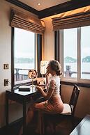 Heritage Line Ginger Cruise – Ha Long Bay & Lan Ha Bay