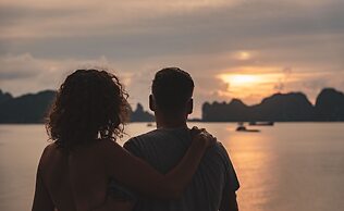 Heritage Line Ginger Cruise – Ha Long Bay & Lan Ha Bay